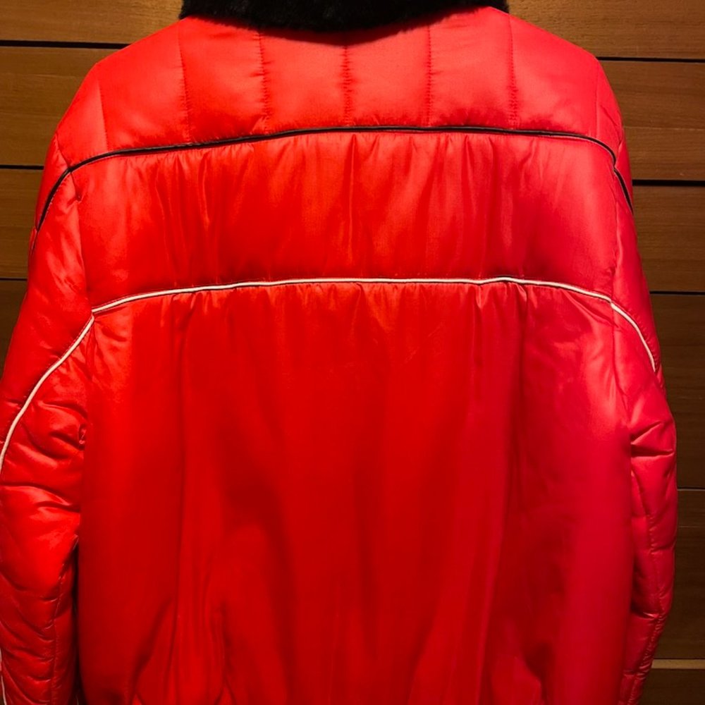 Vintage Ferrari Jacket - Picture 2 of 10